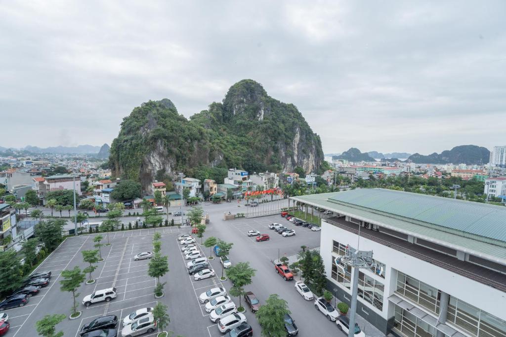 Hương Biển hotel – Ha Long Bay